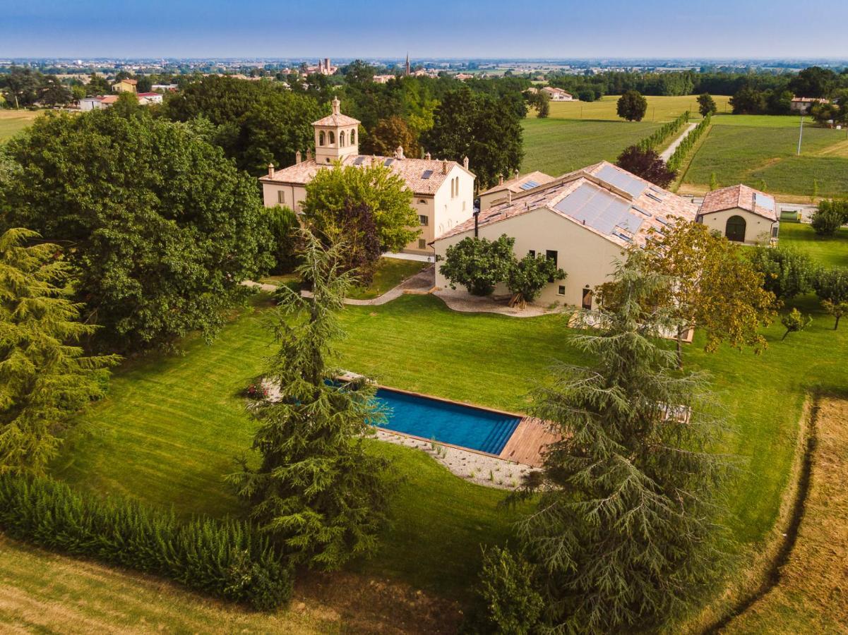 Case Zucchi Bioagriturismo Castelnuovo Fogliani Екстериор снимка
